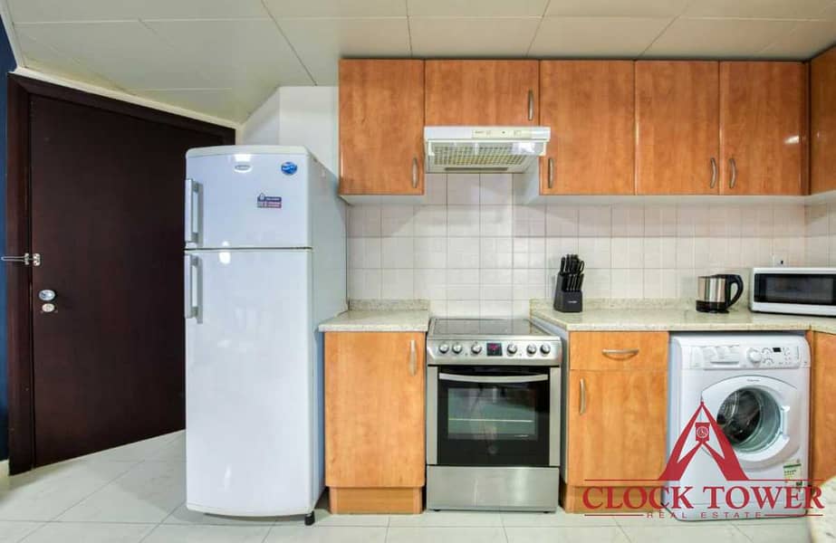 7 Well-furnished 2BR Apt. I Close to Metro St.