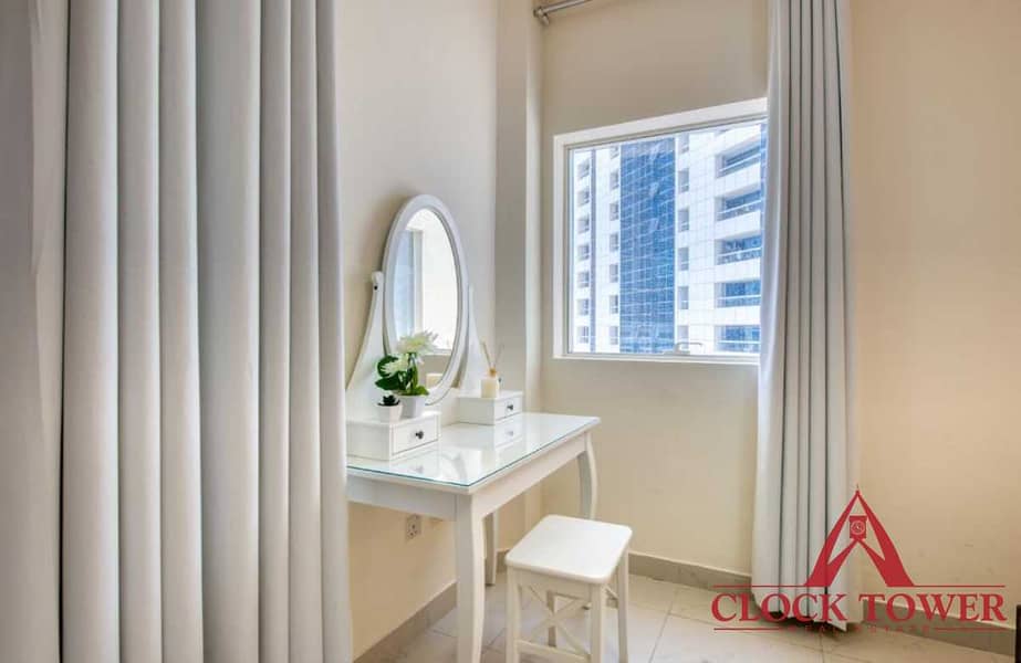 17 Well-furnished 2BR Apt. I Close to Metro St.