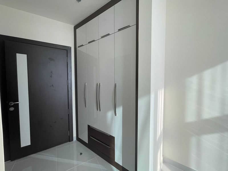 10 A Fully Furnished | Lavishly Designed Apartment