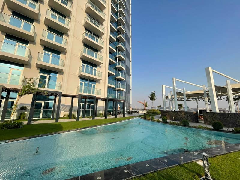 33 A Fully Furnished | Lavishly Designed Apartment