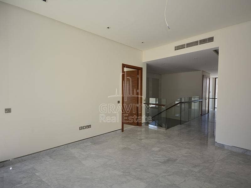 6 4 Bedroom Villa for sale in Hidd Al Saadiyat