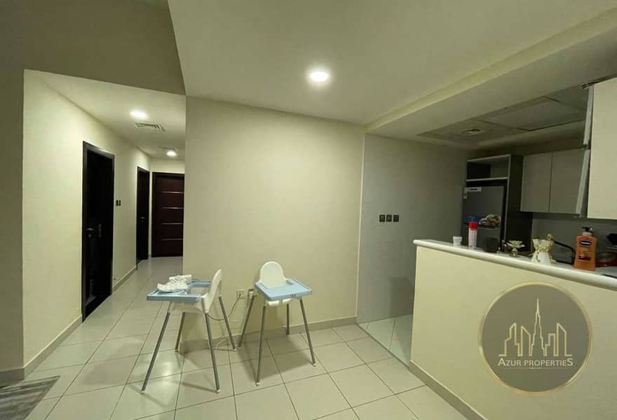 Nice 3 Bedroom|equipped kitchen||corner unit