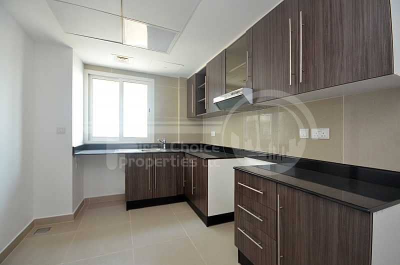 5 Vacant! Closed Kitchen Apartment in Reef