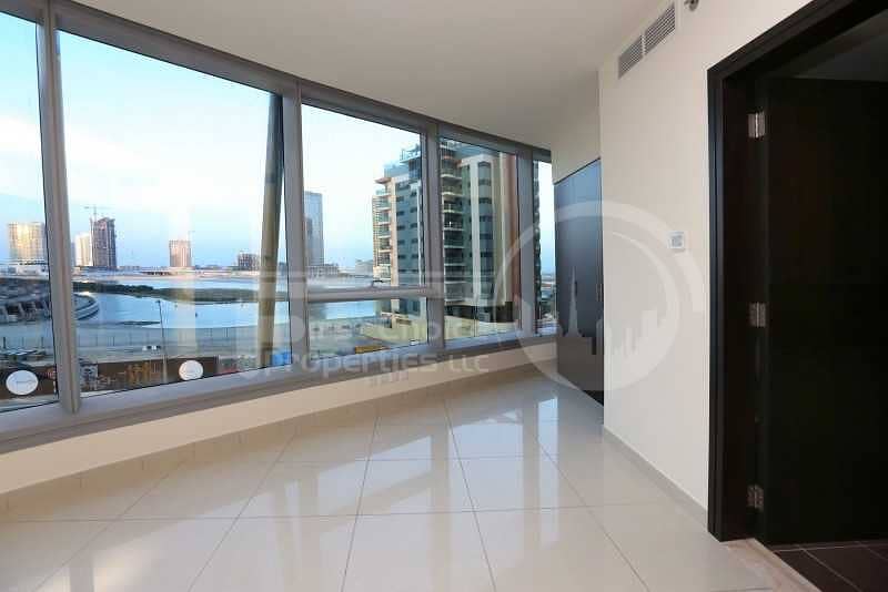 12 Rent a Stunning High Rise 3BR Apartment.