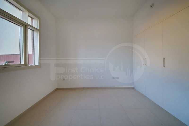 12 Buy this Beautiful Terraced 1BR Apartment