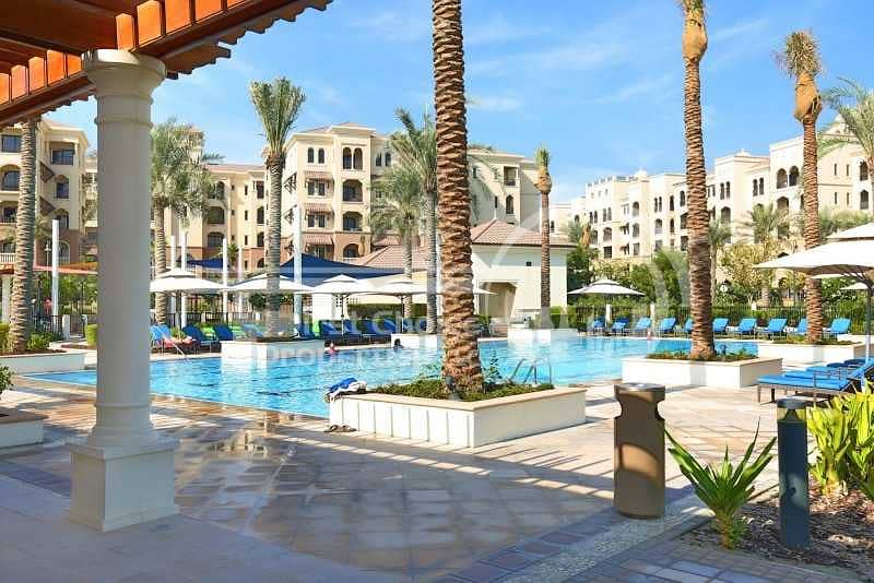 19 Stunning 3BR Apartment in Saadiyat Island