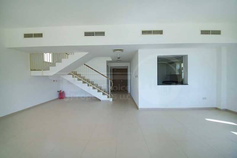 5 Rent a Comfortable 3BR Villa in Al Ghadeer