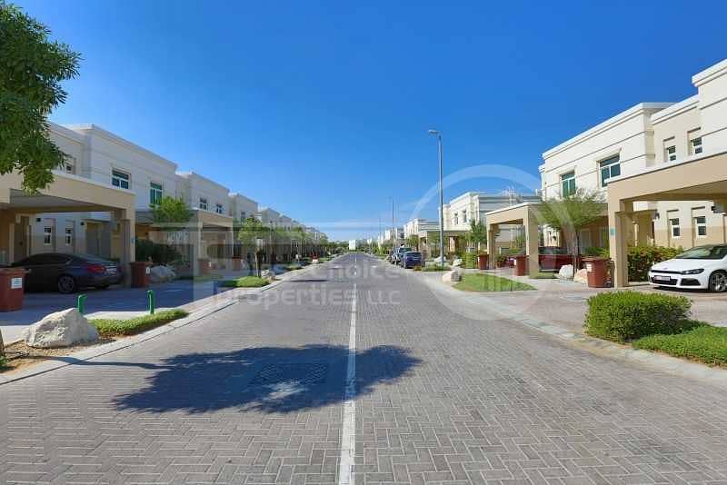 15 Rent a Comfortable 3BR Villa in Al Ghadeer