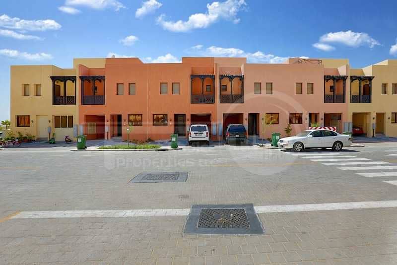 12 Rent in Hydra. Lowest rent rate+in 2cheques