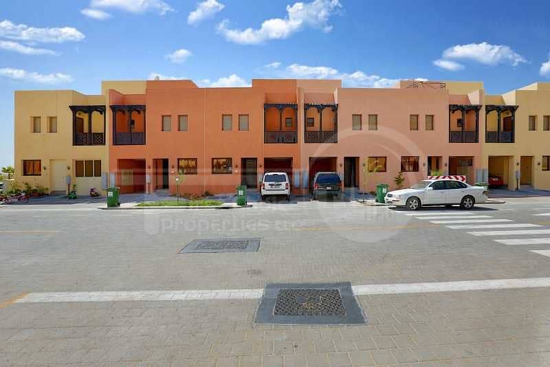 19 Pay 5 Cheques! Affordable 3BR Hydra Villa