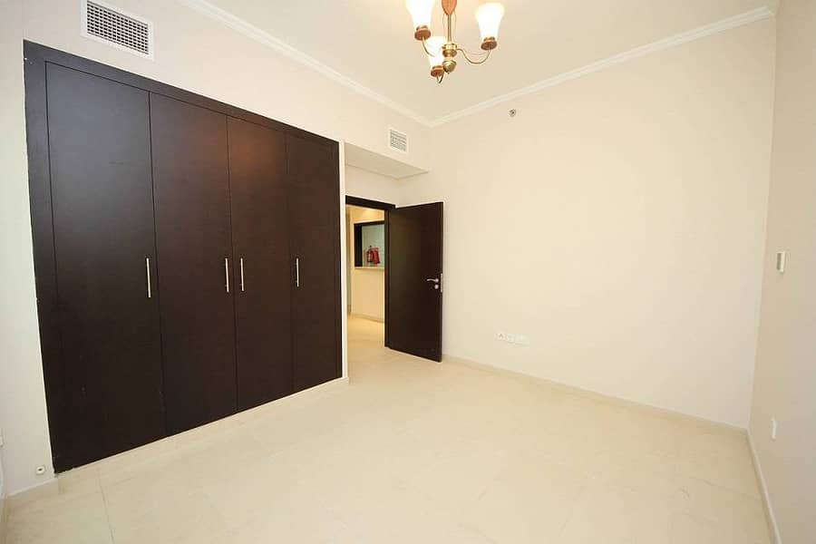 1Bedroom Apartment  for Rent in Silicon Oasis