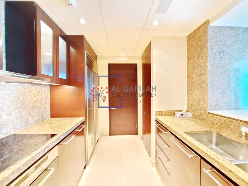 17 2br + Maid's Room| Sea And Difc View | Ready To Move In