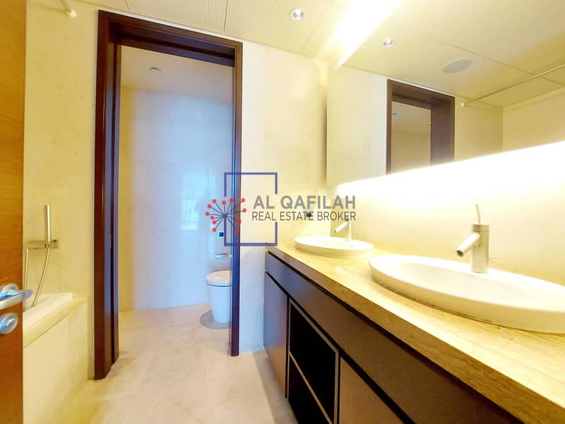 29 2br + Maid's Room| Sea And Difc View | Ready To Move In
