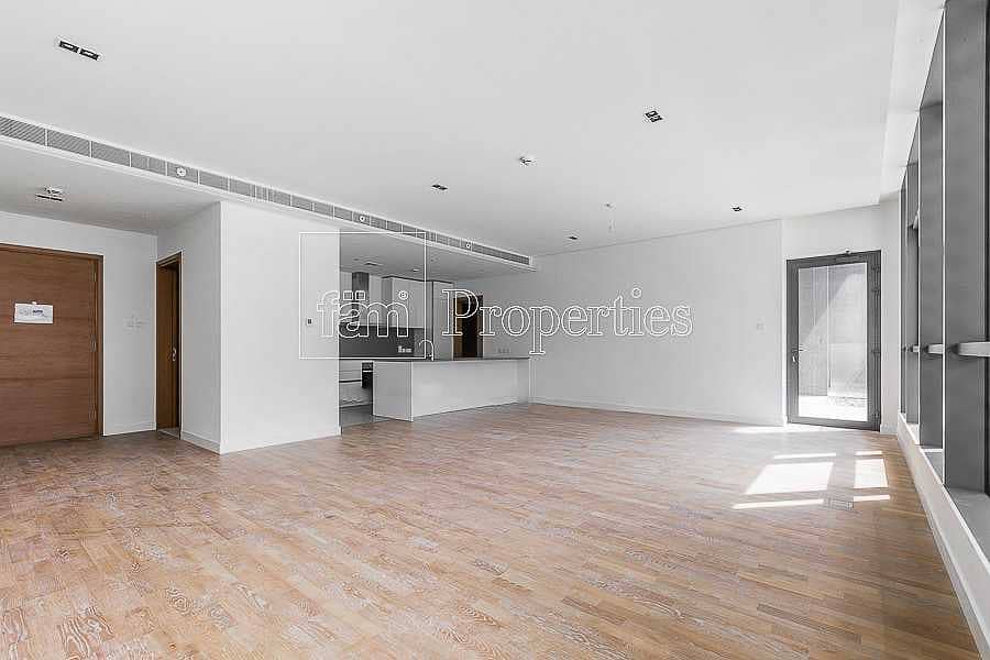 Bright/Spacious with open voews now for rent Bright/Spacious with open voews now for rent