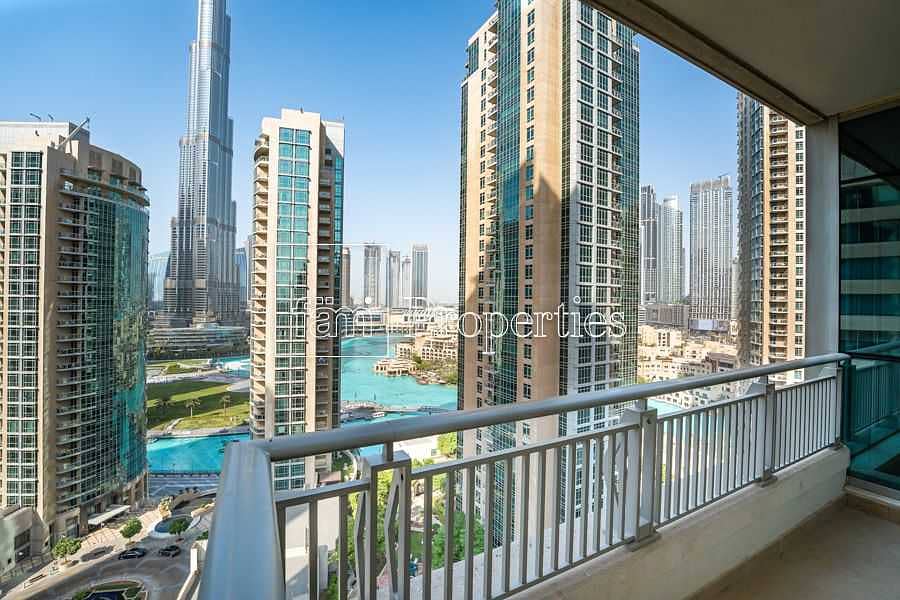 18 Spetacular Burj Khalifa and Foutain Views