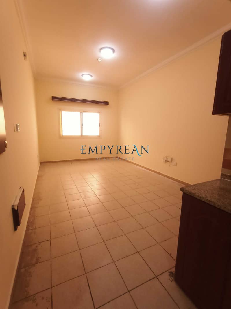 5 NEAR TO OUROWN SCHOOL45 DAYS FREE 1 BEDROOM   ONLY IN 22999 AED IN 6 CHEQUES. .