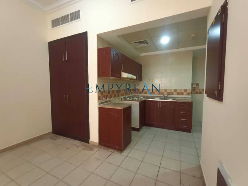 11 NEAR TO OUROWN SCHOOL45 DAYS FREE 1 BEDROOM   ONLY IN 22999 AED IN 6 CHEQUES. .