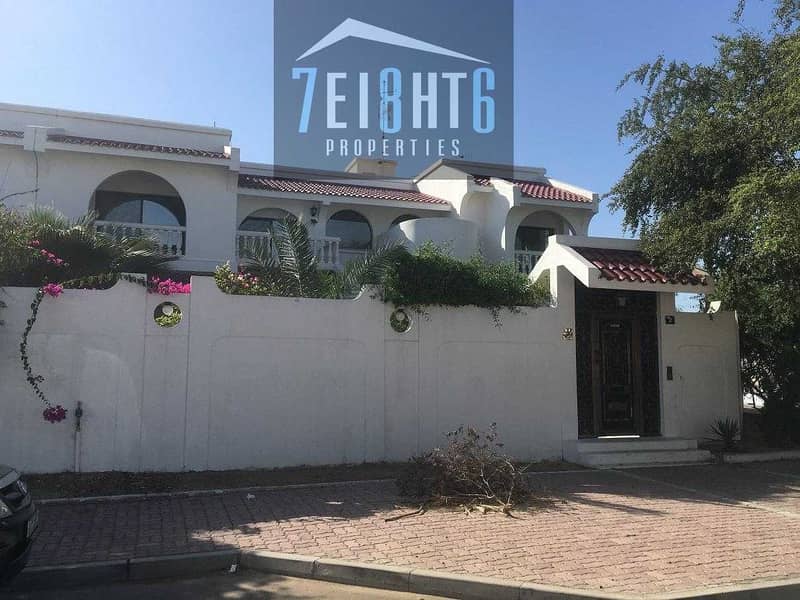 5-6 b/r semi-independent spacious villa with study room + servant quarters + drivers room + large landscaped garden 5-6 b/r semi-independent spacious villa with study room + servant quarters + drivers room + large landscaped garden