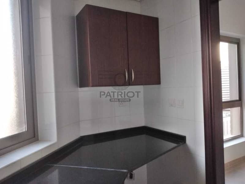 9 Cheapest studio l 5 min walk to metro l well maintained