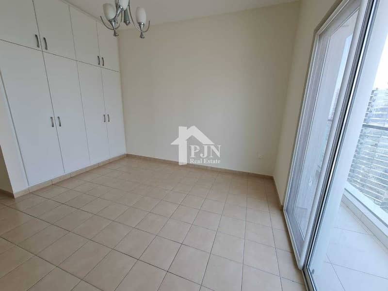 6 2BR For Rent in Amaya Tower