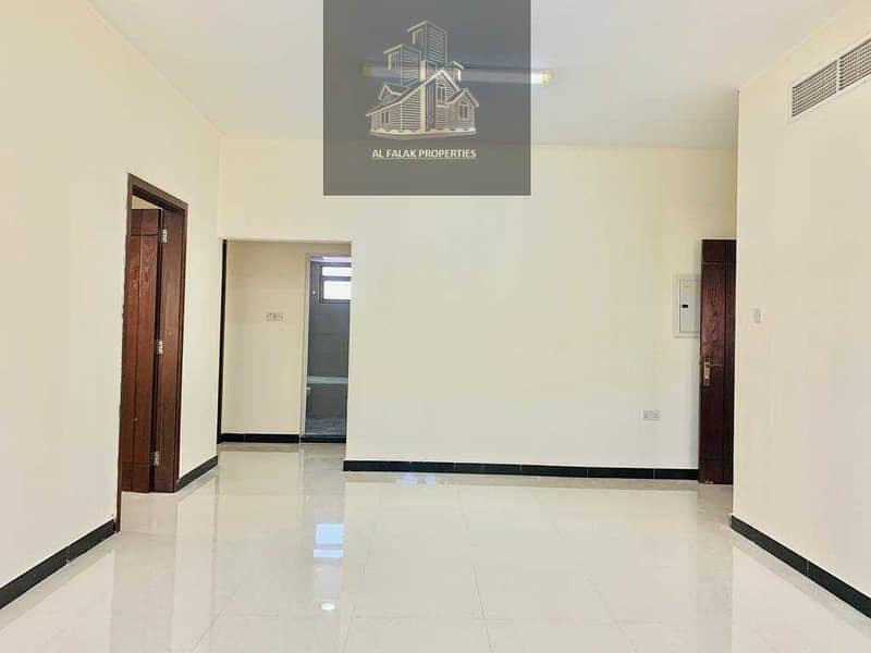 3 Spacious Proper 3 Bedrooms hall 2nd floor w elevator near Etihad