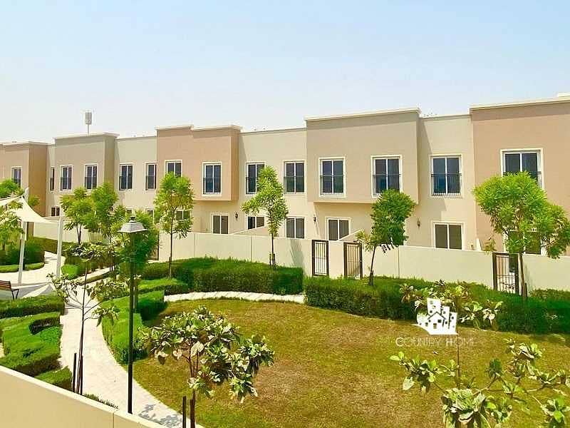 Close to Pool | Single Row | Brand New Close to Pool | Single Row | Brand New