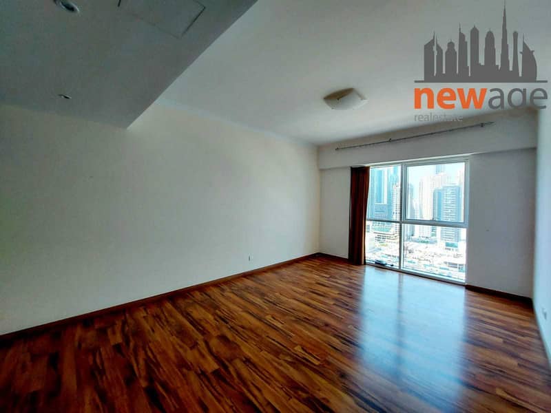 10 Large And Spacious 2 Bedroom Apt For Rent