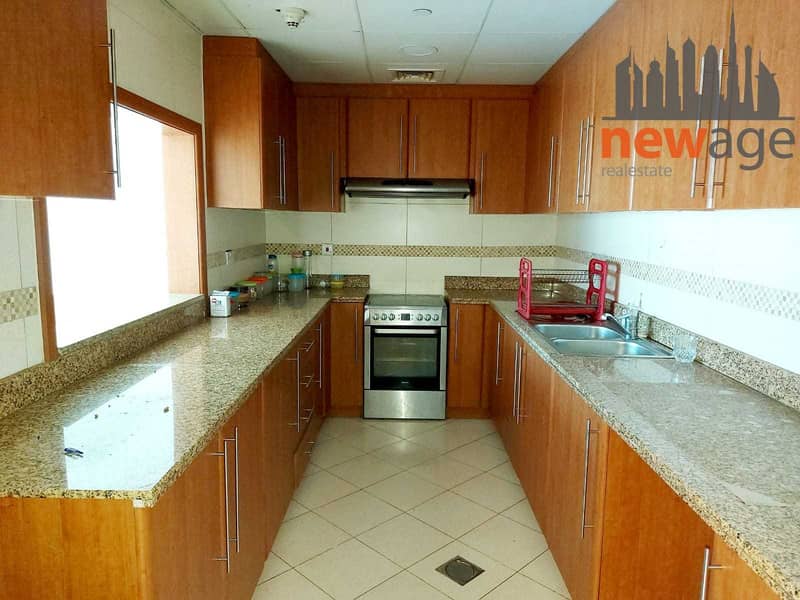 32 Large And Spacious 2 Bedroom Apt For Rent