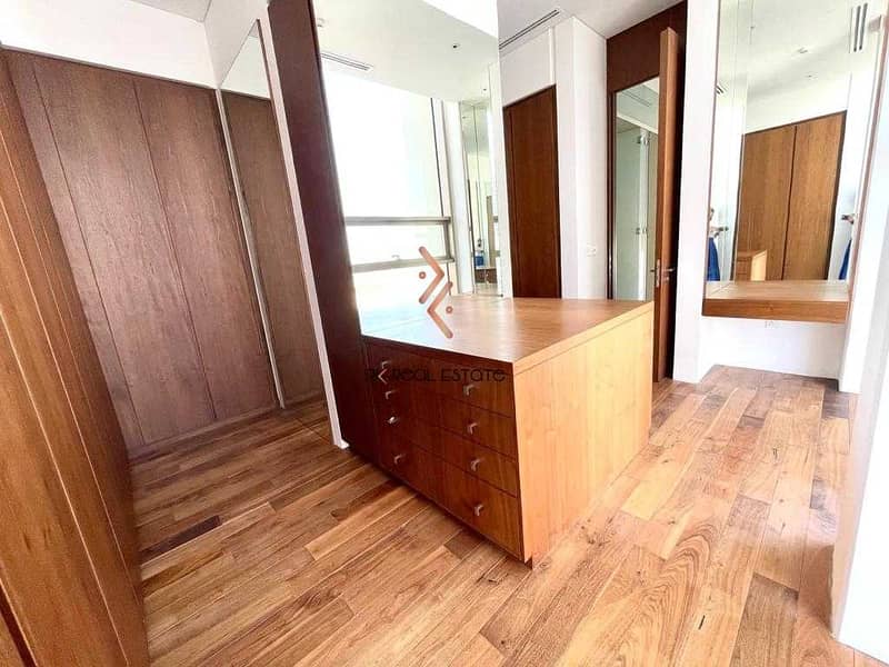10 Luxury Great Quality Full Floor Suite