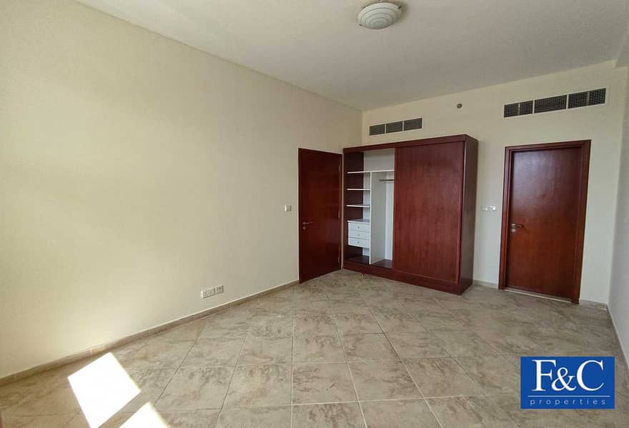 10 Furnished | Spacious Unit | Well Maintained