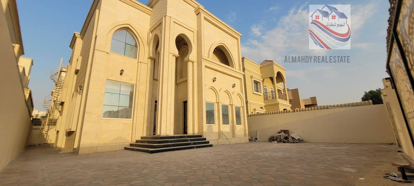 For lovers of luxury, a villa in Al-Rawda area, freehold for all nationalities, with a distinctive design and super deluxe finishes For lovers of luxury, a villa in Al-Rawda area, freehold for all nationalities, with a distinctive design and super deluxe finishes