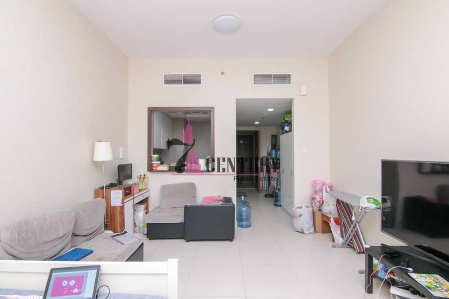 3 For Sale | Unfurnished Studio | Spacious Space