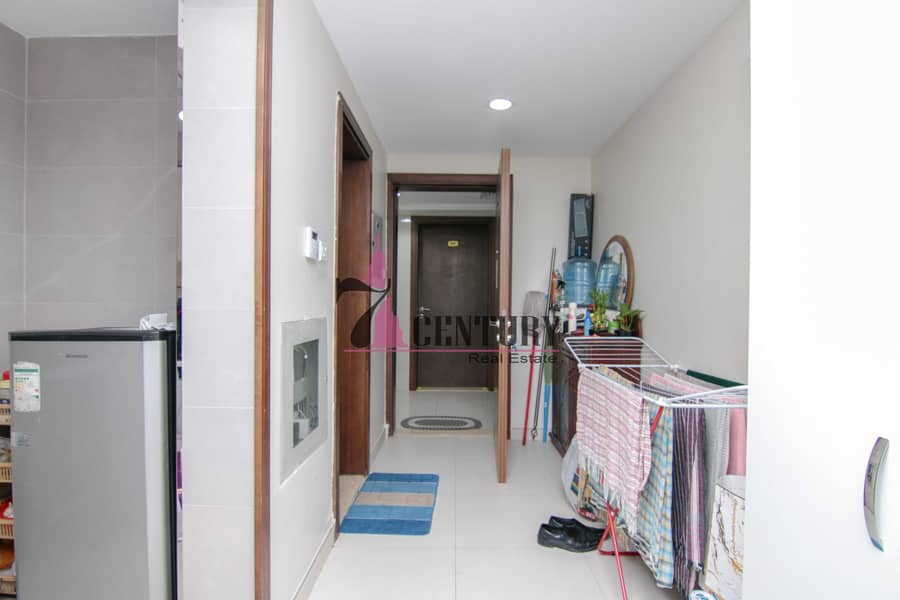 4 For Sale | Unfurnished Studio | Spacious Space