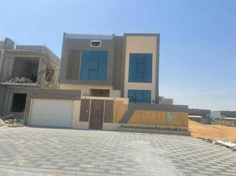 For sale villa, modern design, super deluxe finishing, price is negotiable, freehold for all nationalities