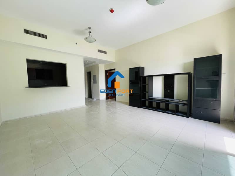 2 GOLF VIEW  1BHK CHILLER FREE IN OLYMPIC PARK 2 . . . .