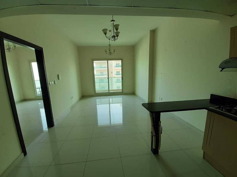 3 SPACIOUS - ONE BED FULLY FURNISHED - VACANT