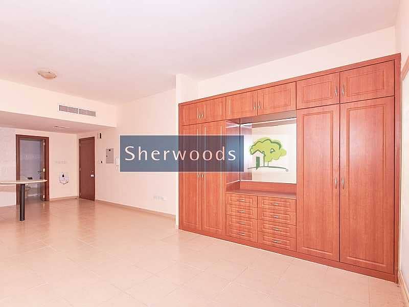 2 Large Studio Magnificent Pool & Golf View