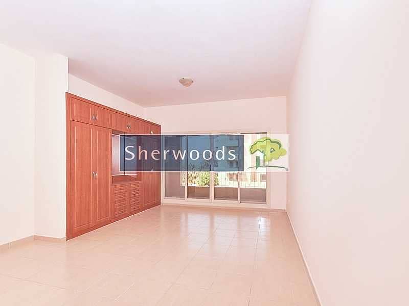 3 Large Studio Magnificent Pool & Golf View