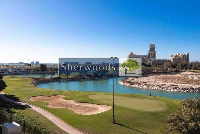 11 Large Studio Magnificent Pool & Golf View