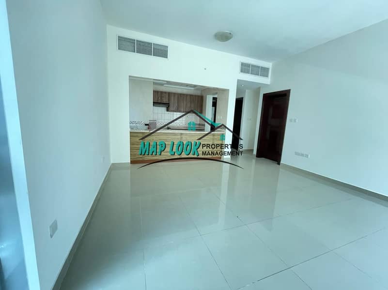 3 Stylish 1 Bedroom 2 Bathrooms With Open Kitchen 45k Look At TCA