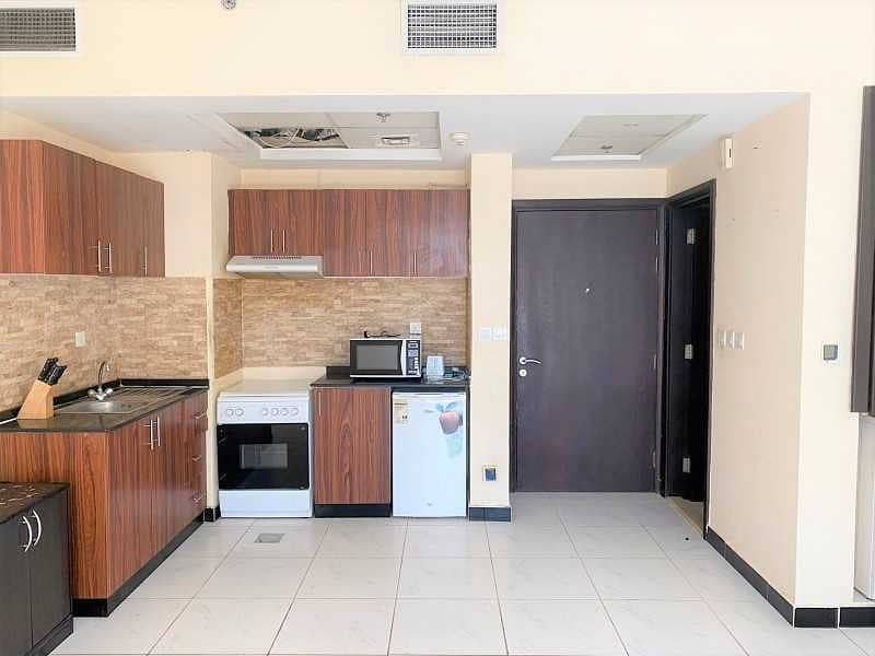 2 Urgent Rent 1BR | Partly Furnished | Chiller Free