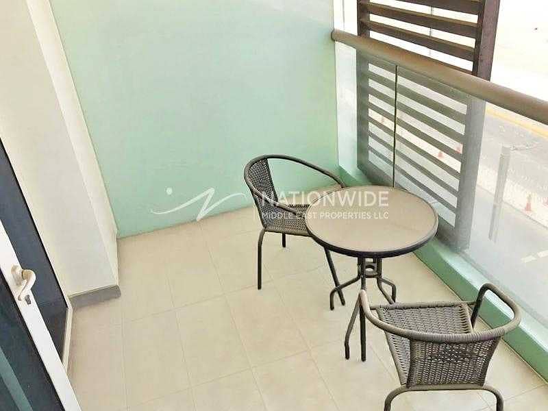 9 Luxuriously Furnished Apartment Close To City