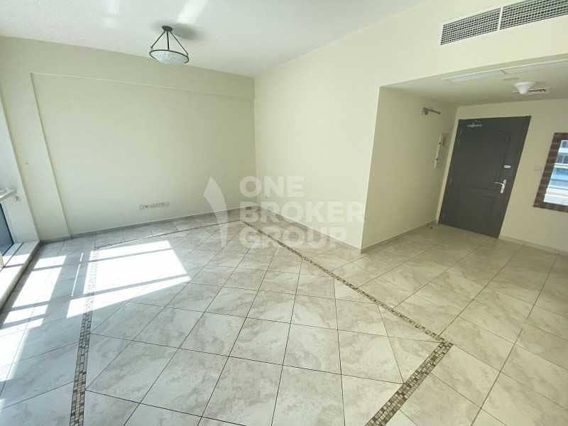 3 Bright | Excellent location | Vacant