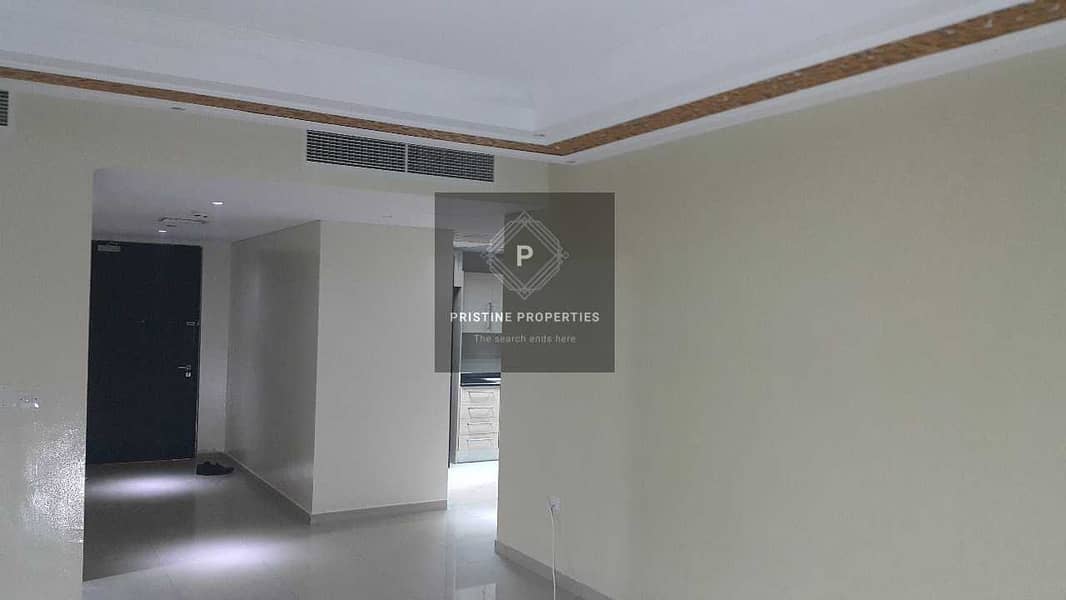 6 Very Spacious Layout| Specular View |2  Bedroom Apartment for Rent