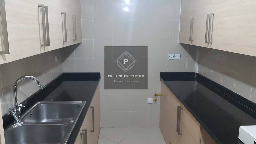7 Very Spacious Layout| Specular View |2  Bedroom Apartment for Rent