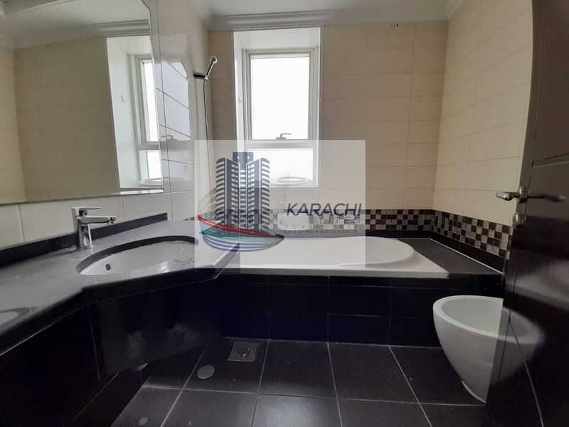 19 SPECIOUS TWO BEDROOMS APARTMENT WITH 3 WASHROOMS & BASEMENT PARKING