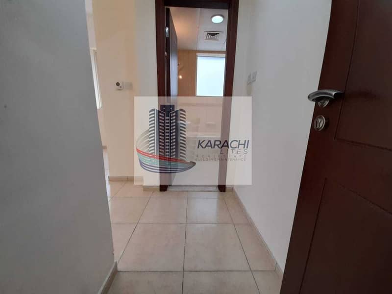 7 SPECIOUS TWO BEDROOMS APARTMENT WITH TWO FULL WASHROOMS