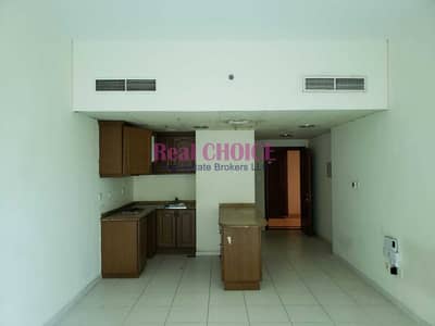 Studio Chiller Free | Near Beach Road | 12 Payments  &  Maintenance Free