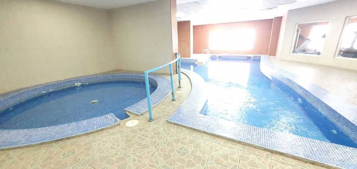 HOT OFFER 2BHK WITH GYM POOL FREE OFFERING PRICE 6 CHEQUE ONLY 25K