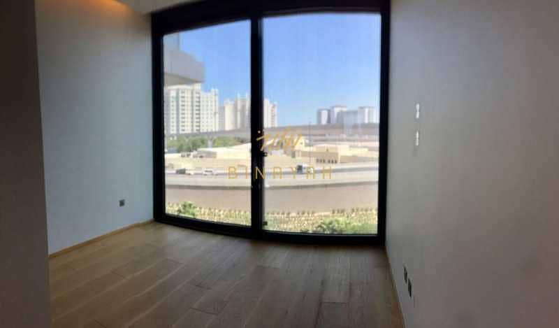 14 Re sale /Unfurnished / Sea View / Low Floor